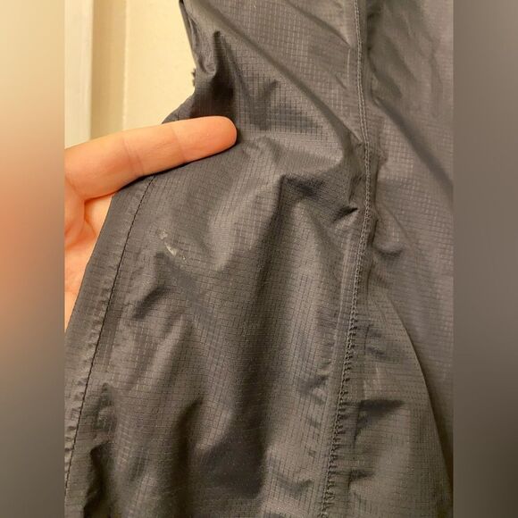 The North Face women’s nylon waterproof hooded Jacket shell Small - Picture 5 of 11